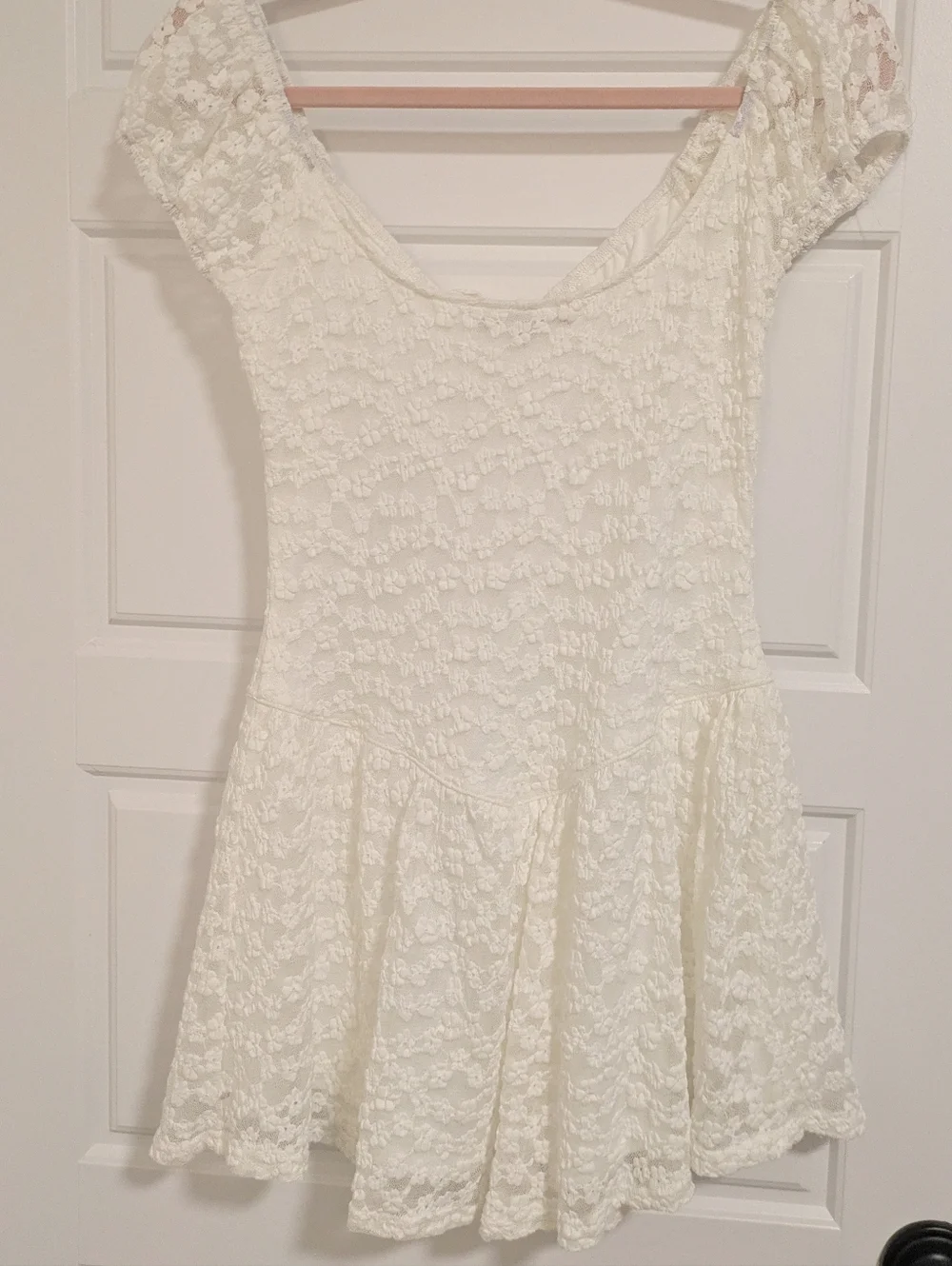 White Lace Mini Dress with Sweetheart Neckline - Picture 7 of 7